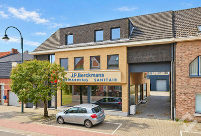 Gebouw voor gemengd gebruik te koop in Balen