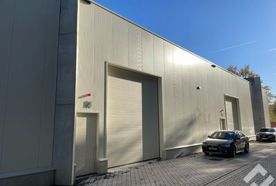 Industrieel gebouw te huur in Laakdal