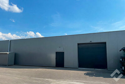 Industrieel gebouw te huur in Mol