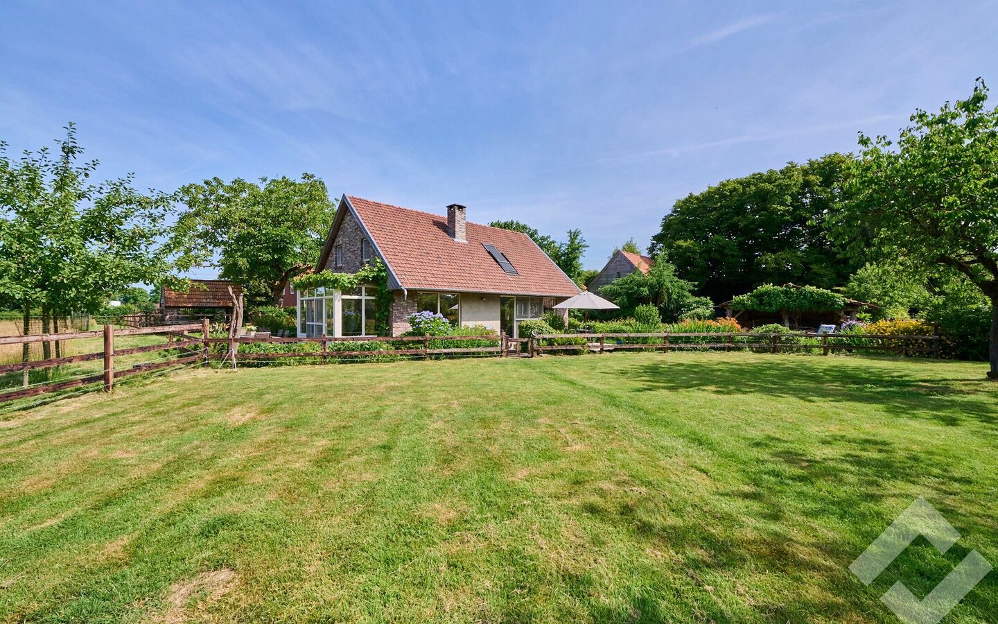 Boerderij te koop in Bocholt