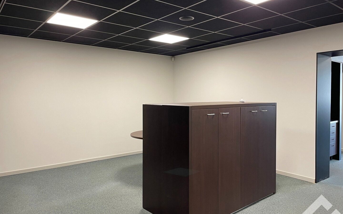 Gebouw voor gemengd gebruik te huur in Overpelt