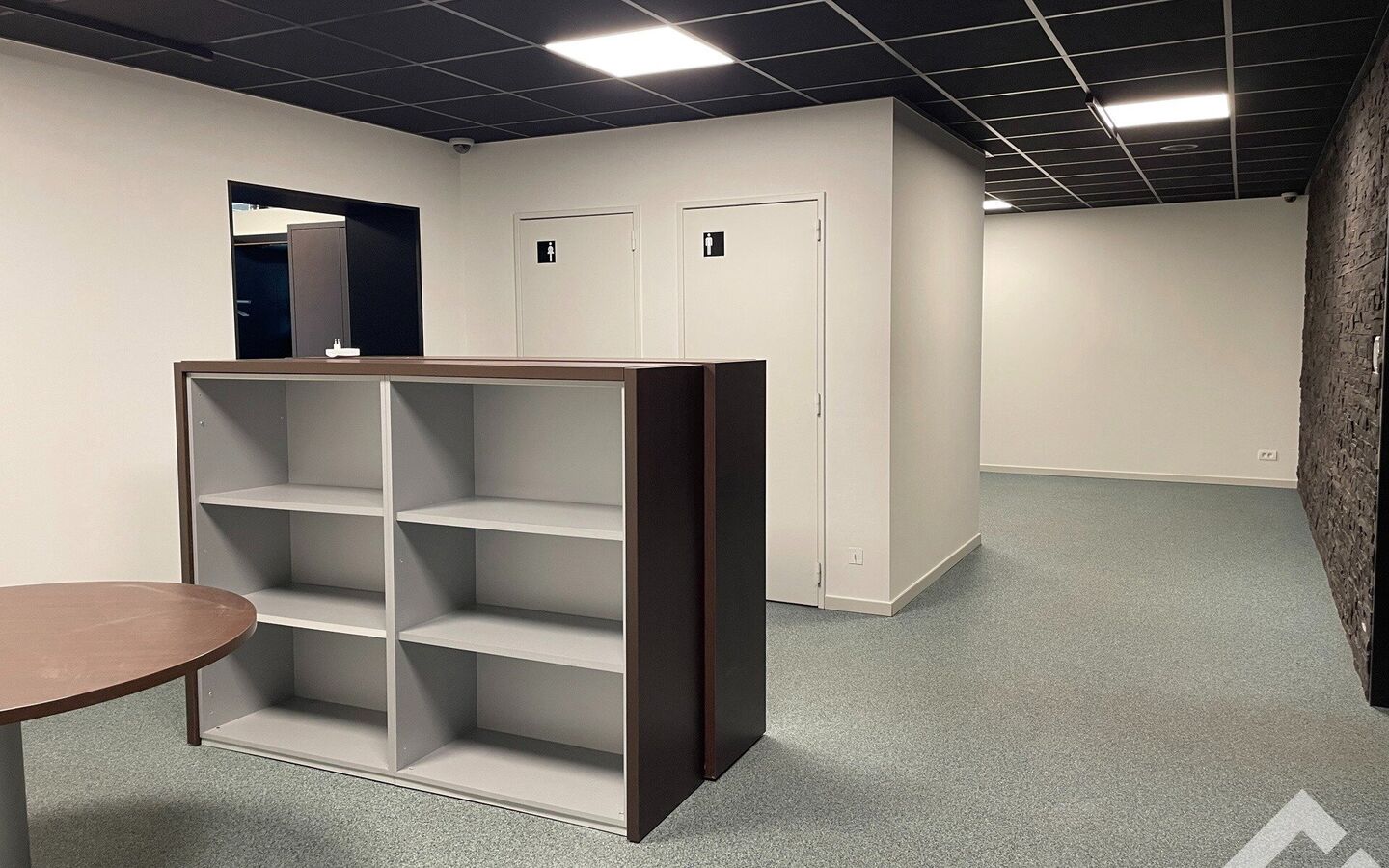 Gebouw voor gemengd gebruik te huur in Overpelt