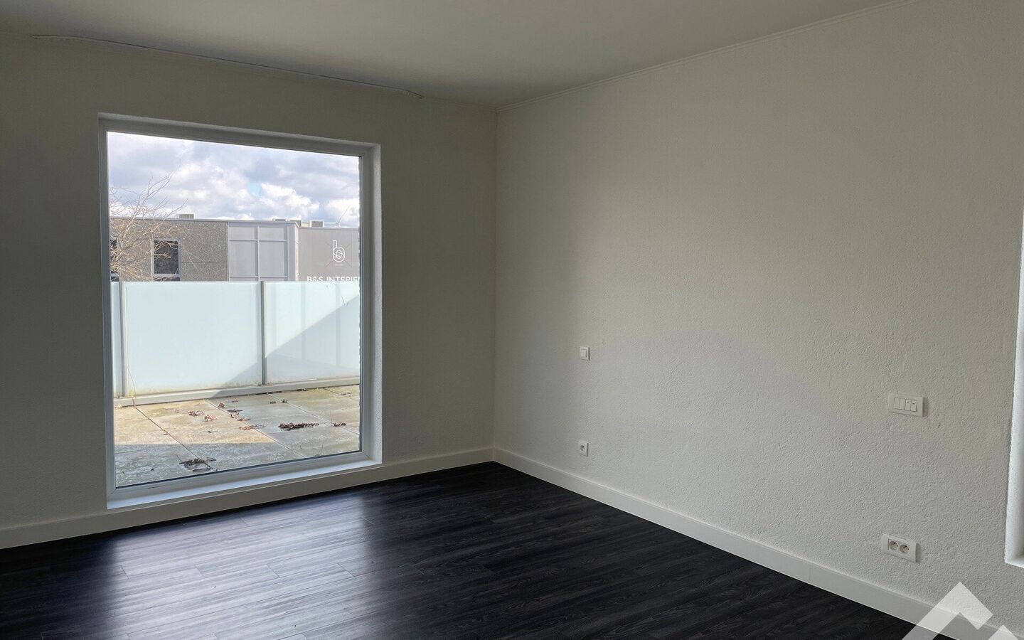 Gebouw voor gemengd gebruik te huur in Overpelt
