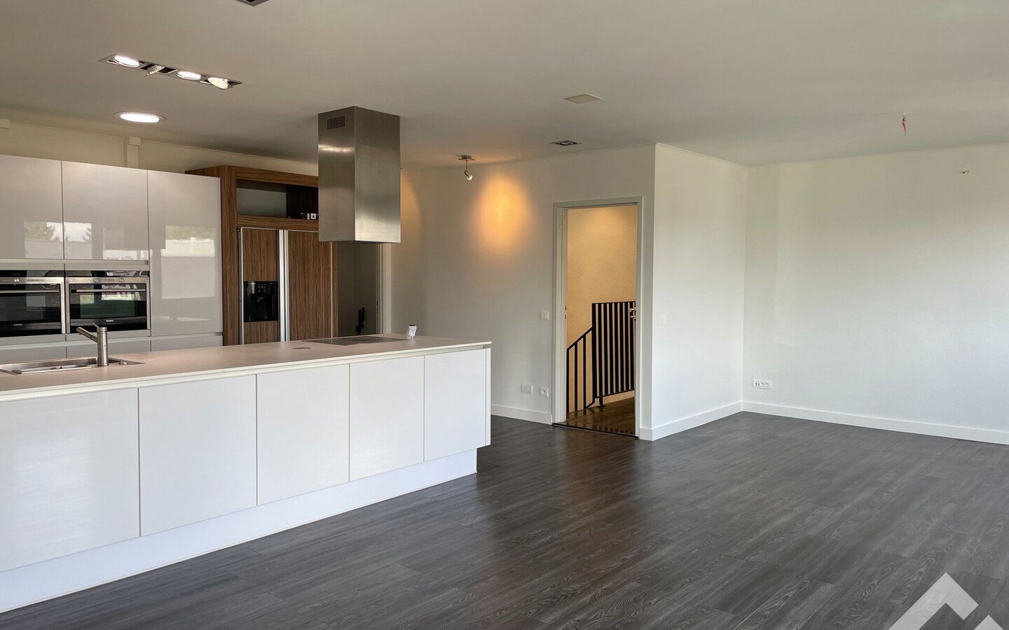 Gebouw voor gemengd gebruik te huur in Overpelt