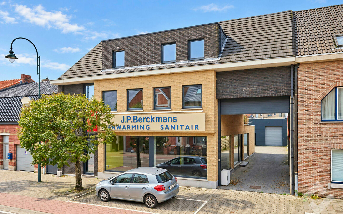 Gebouw voor gemengd gebruik te koop in Balen