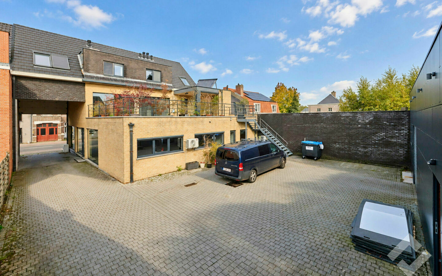 Gebouw voor gemengd gebruik te koop in Balen