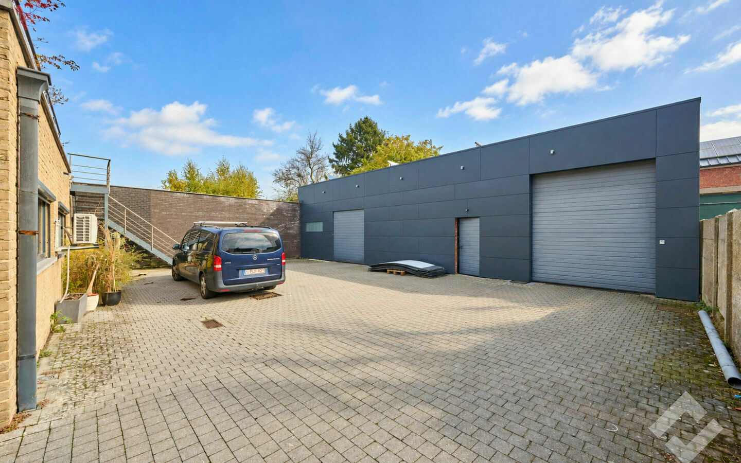 Gebouw voor gemengd gebruik te koop in Balen