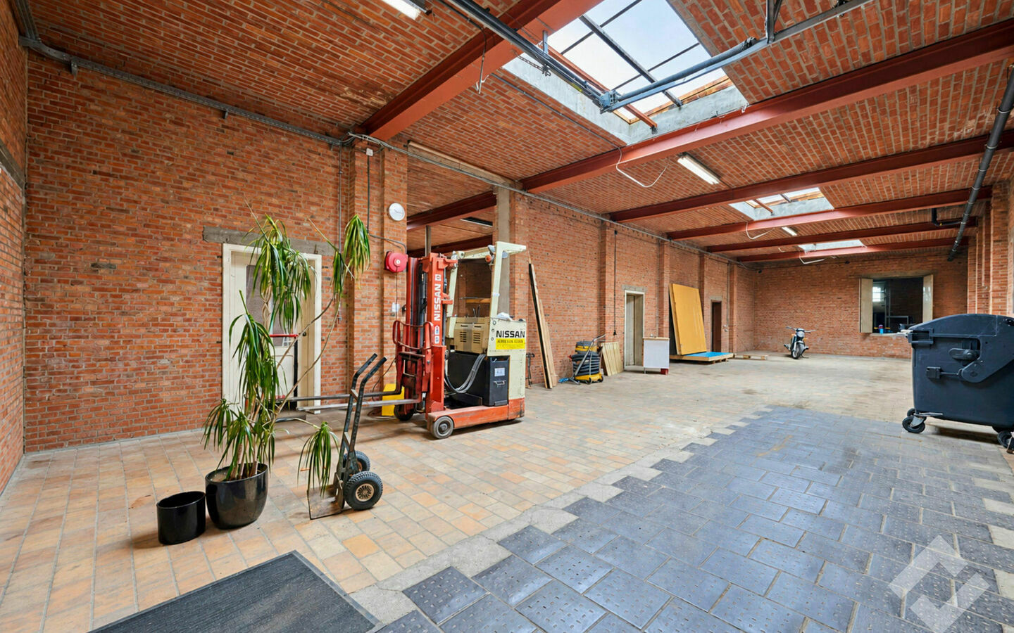 Gebouw voor gemengd gebruik te koop in Balen