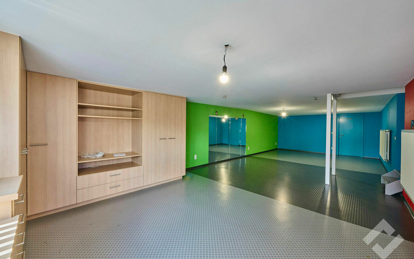 Gebouw voor gemengd gebruik te koop in Dessel