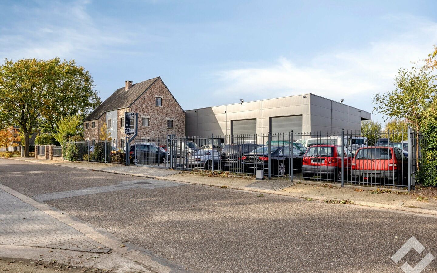 Gebouw voor gemengd gebruik te koop in Hamont-Achel