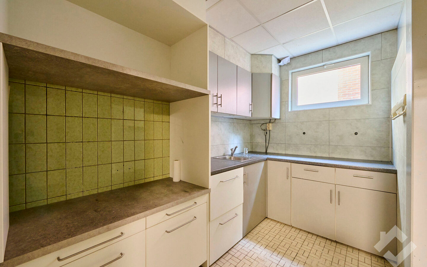 Gebouw voor gemengd gebruik te koop in Kinrooi