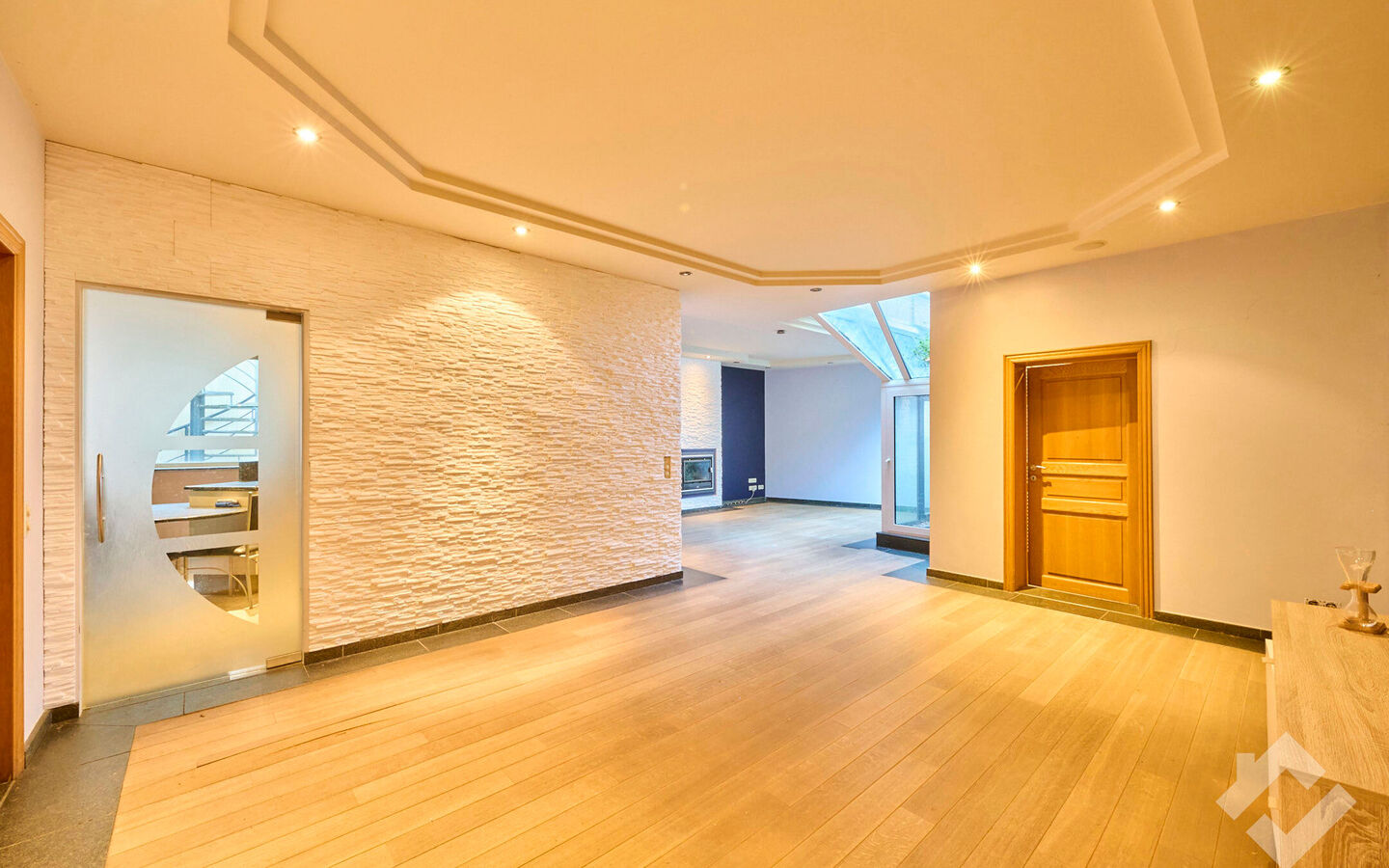 Gebouw voor gemengd gebruik te koop in Kinrooi