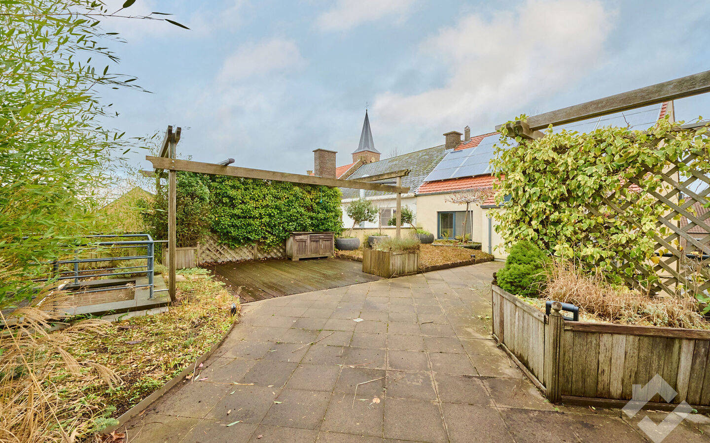 Gebouw voor gemengd gebruik te koop in Kinrooi