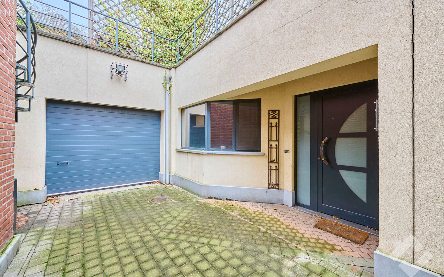 Gebouw voor gemengd gebruik te koop in Kinrooi