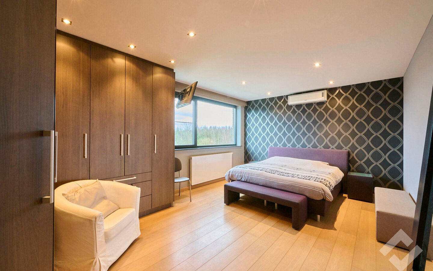 Gebouw voor gemengd gebruik te koop in Lommel