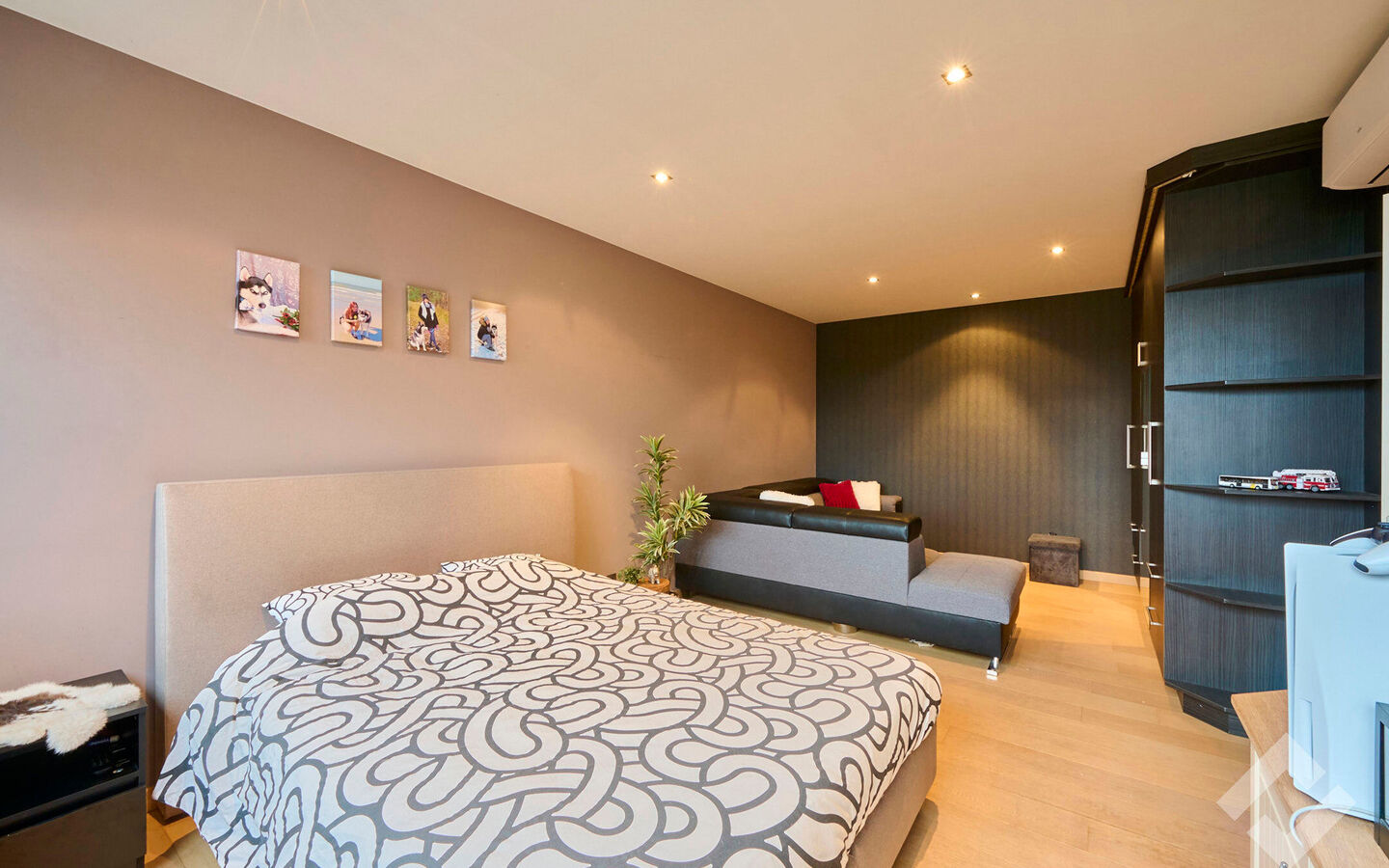 Gebouw voor gemengd gebruik te koop in Lommel