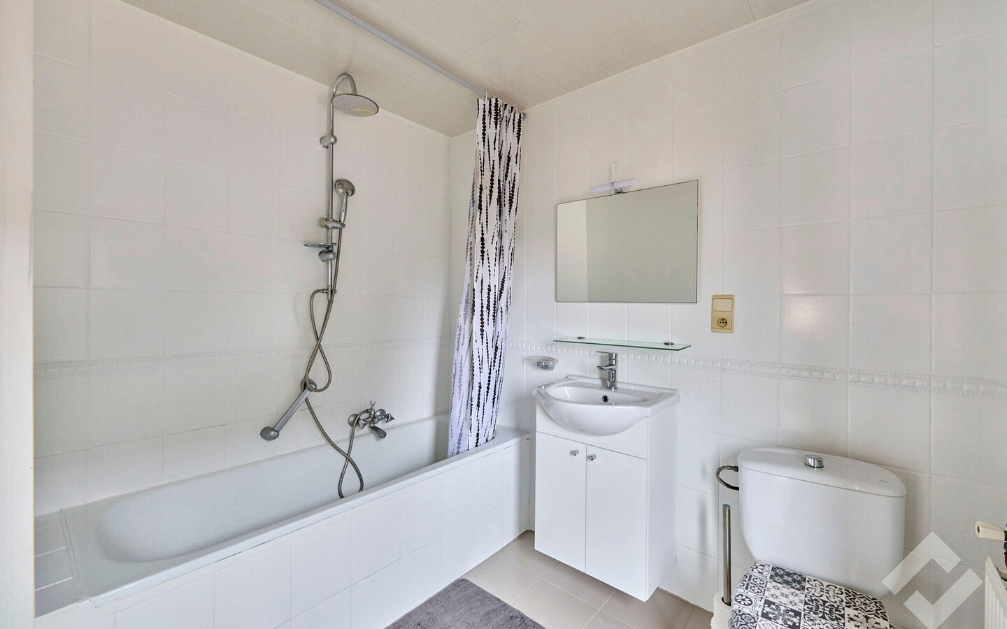 Gebouw voor gemengd gebruik te koop in Lommel