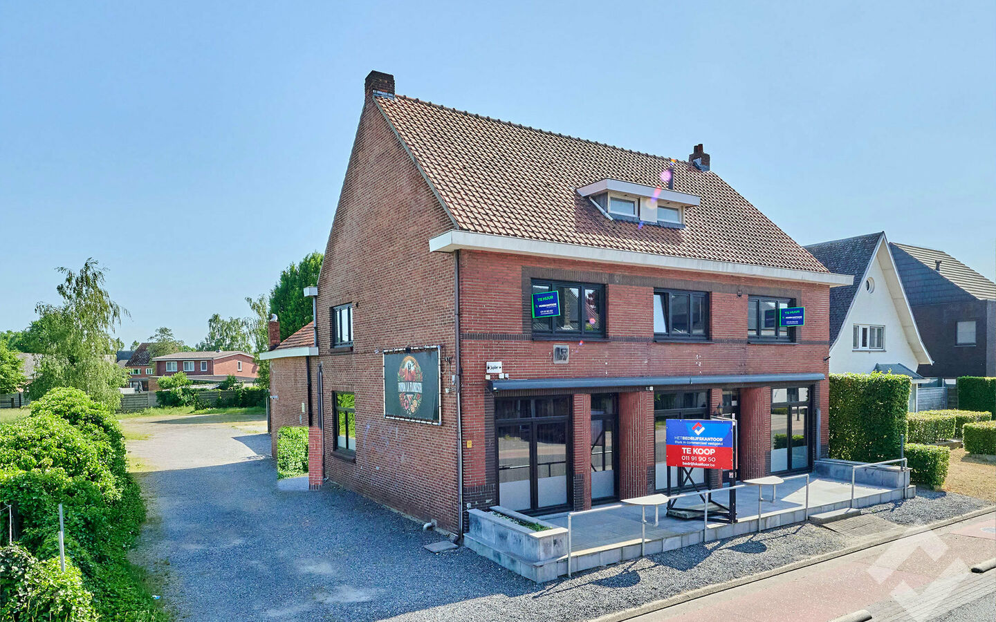 Gebouw voor gemengd gebruik te koop in Lommel