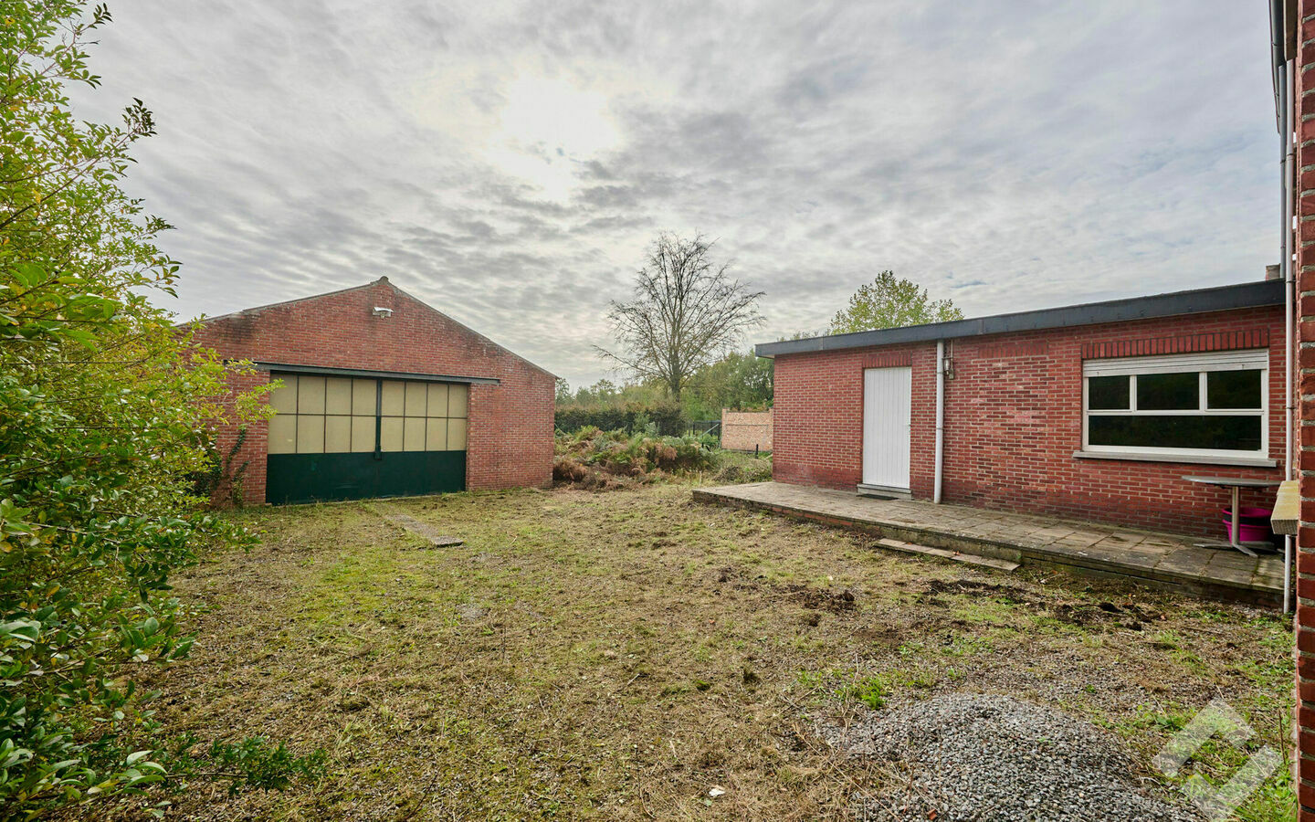 Gebouw voor gemengd gebruik te koop in Lommel