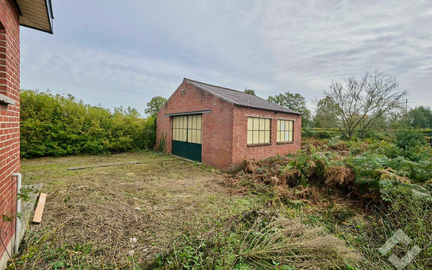 Gebouw voor gemengd gebruik te koop in Lommel