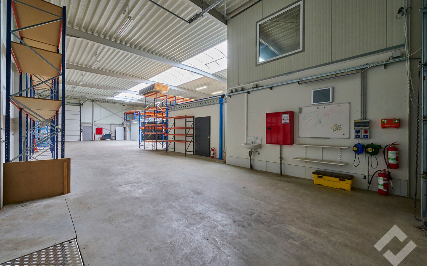 Gebouw voor gemengd gebruik te koop in Overpelt