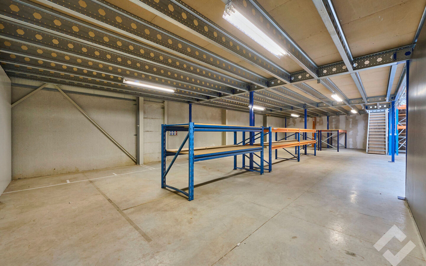 Gebouw voor gemengd gebruik te koop in Overpelt