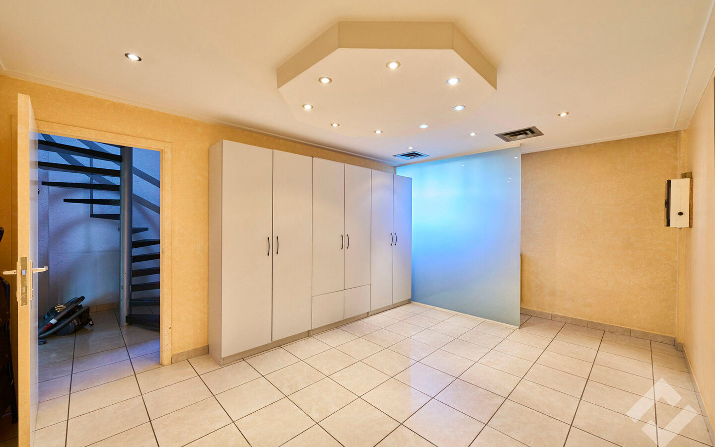 Gebouw voor gemengd gebruik te koop in Sint-Truiden