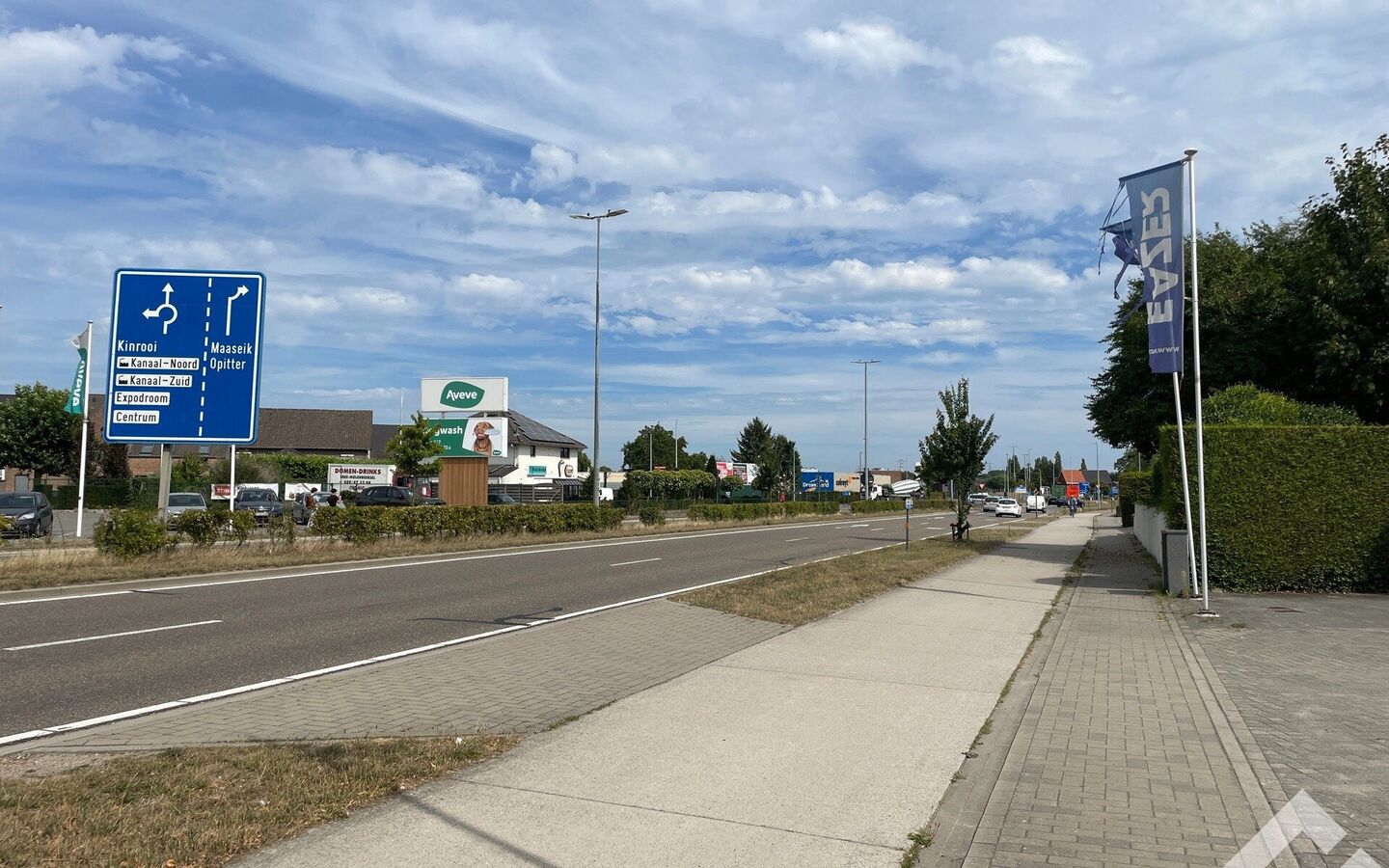 Individuele handelszaak te huur in Bree