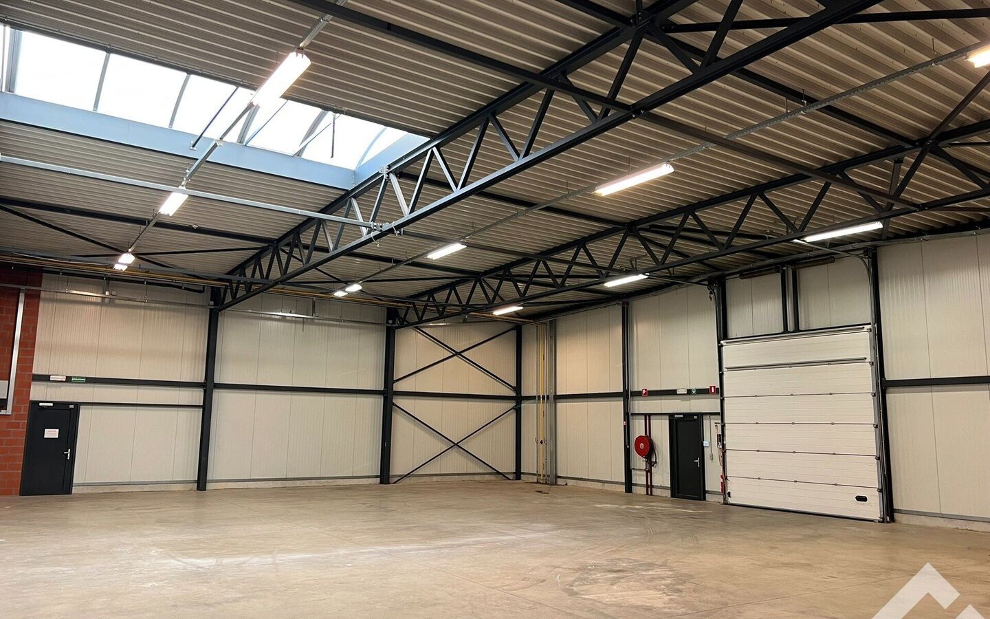 Industrieel gebouw te huur in Hamont-Achel