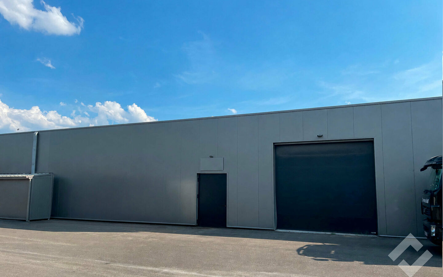 Industrieel gebouw te huur in Mol