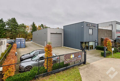 Industrieel gebouw te koop in Lommel